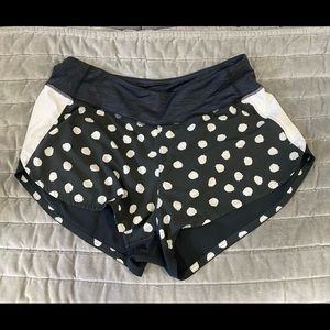 Outdoor voices Hudson shorts